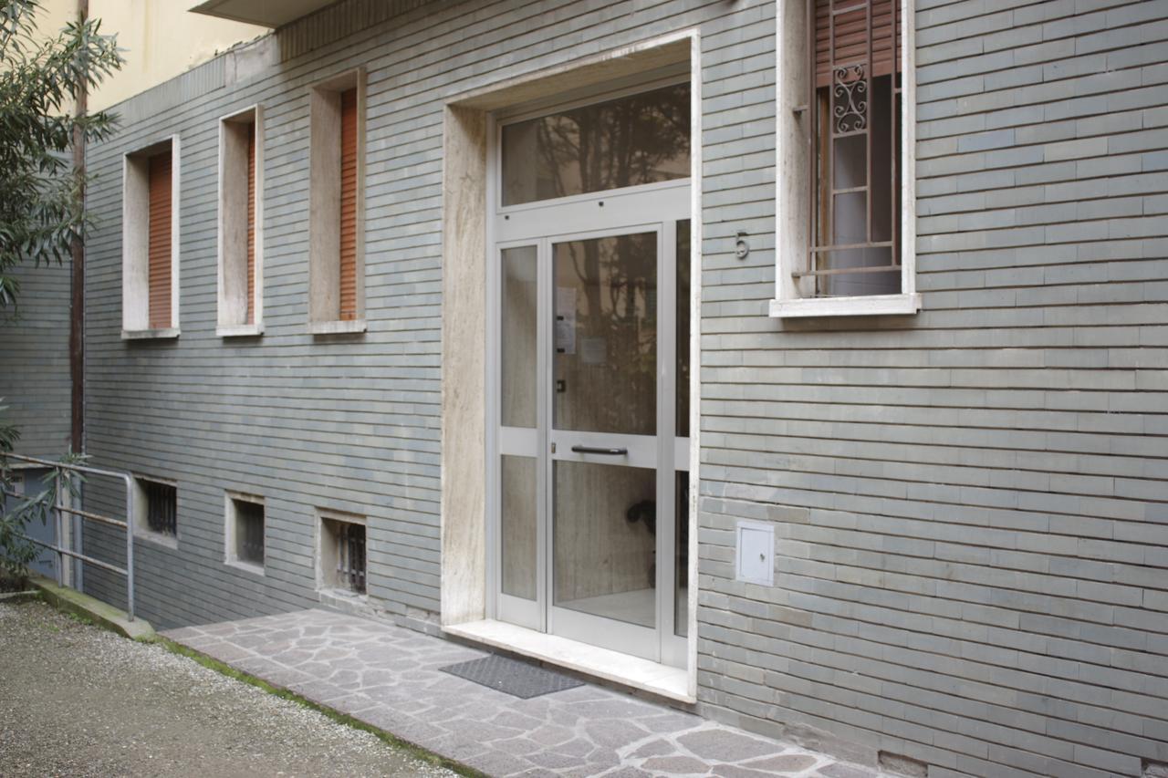 Bright&Cozy C5 Fiera Apartment Bologna Luaran gambar