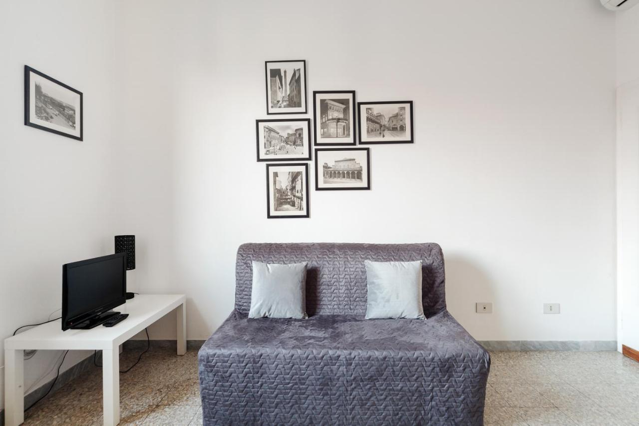 Bright&Cozy C5 Fiera Apartment Bologna Luaran gambar